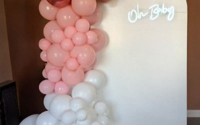 Baby shower backdrop