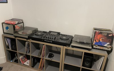Professional Club Standard DJ Decks including Vinyl Turntables