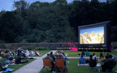 Outdoor cinema (inflatable screen)