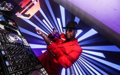 DJ Knight in action
