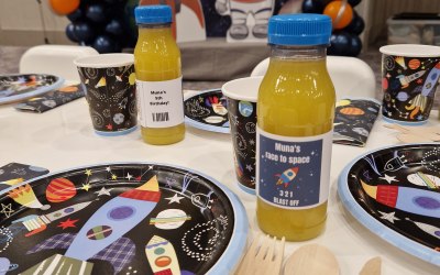 Space party with personalised labels 