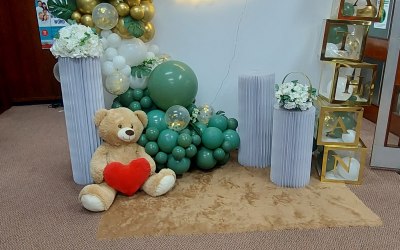 Backdrop with balloons 
