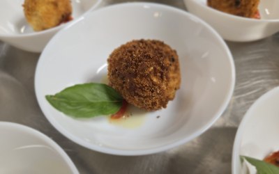 Sunblushed Tomato Arancini, Tomato Oil