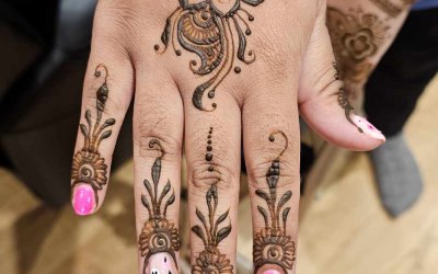 Simple henna