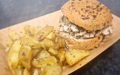 Hot chicken and stuffing bap 