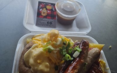 Cumberland sausagesl, red onion chutney and cauliflower cheese baked tattie 