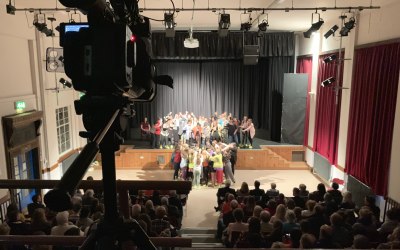 Filming a public performance 