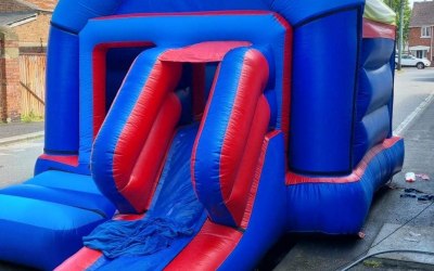 Bouncy castle with slide 
