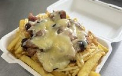Bacon and cheese fries 