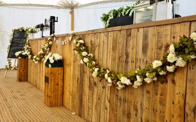 Flowers bring the bar to life