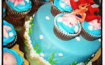 Disney Cake and Cupcakes