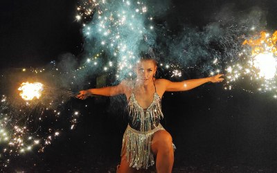 Sparkle Effect Fire Show 