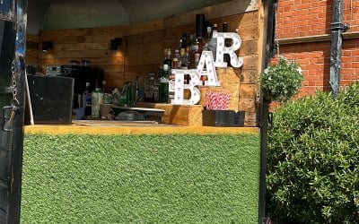 Our fully equipped horse box bar means anywhere is a place to have our bar 
