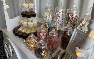 Sweets and cupcakes 