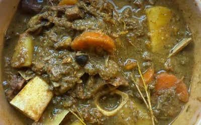 Curry Goat Rich, savory, and aromatic. Tender pieces of goat meat stewed in a fragrant curry sauce with potatoes and carrots until tender.  #foodporn #foodie #curry #jamaica #currygoat
