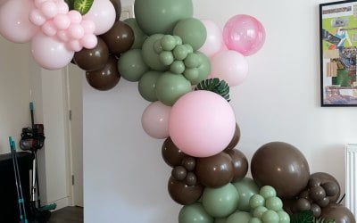 Young Wild & THREE sailboard & balloon garland