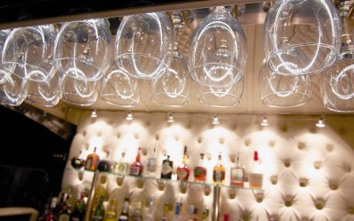 Mobile Cocktail Bar - Bar de Cru - Wine Glass Rack