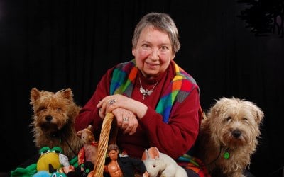 Tintagel Storyteller with StoryBasket and Cairn Terriers