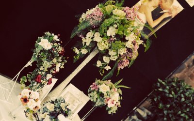 BHGS Floral table display vintage wedding