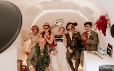 Wedding guests in the booth