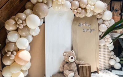 Baby shower backdrop