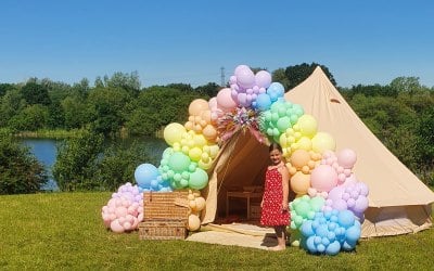 Organic Balloon Garland