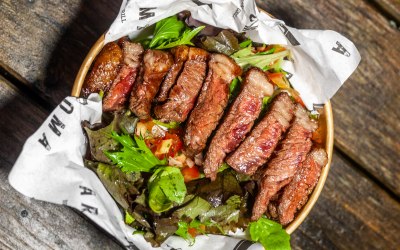 STEAK AND SALAD