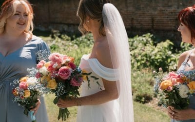 Your bouquet, your way  Designed in the colours and style you love most