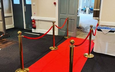 Red carpet & gold barriers