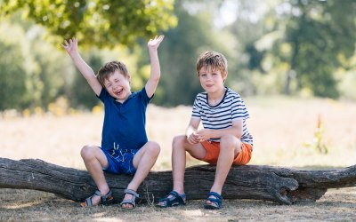 Charlie Reynolds family photography