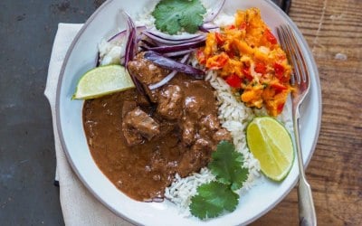 Mole with chicken