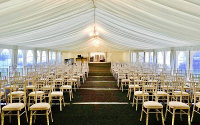 Understated & stylish clearspan wedding marquee in Leeds