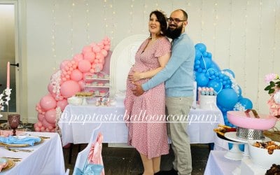 Gender reveals balloons and backdrops available lots of different options for enquiries. Please get in touch ASAP.