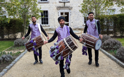 Dhol players