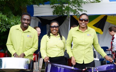 Trio Steelband Ensemble: Dynamic Caribbean Melodies