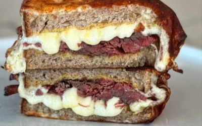 Smoked Pastrami Sandwich