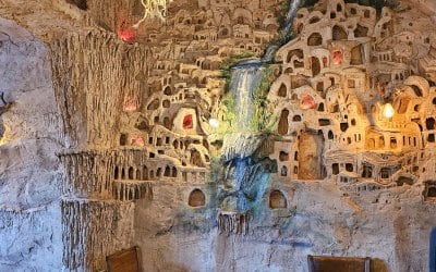 Cave Iconic Waterfall - Interior 