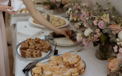 Vintage cake platters make a gorgeous display