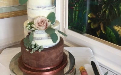 Semi Naked Wedding Cake