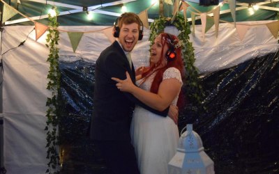 Everybody loves a silent disco at a wedding