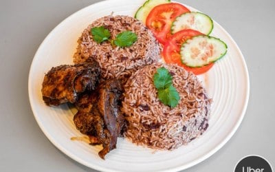 Oxtail and rice&peas with salad