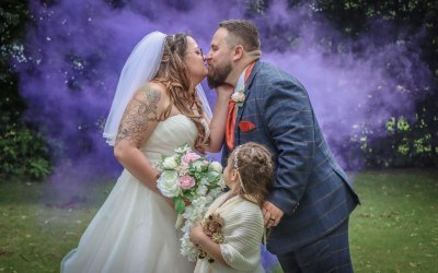 Connecting love stories through art