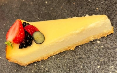 Baked Vanilla Cheesecake