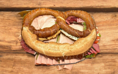 Brezel with cold cuts
