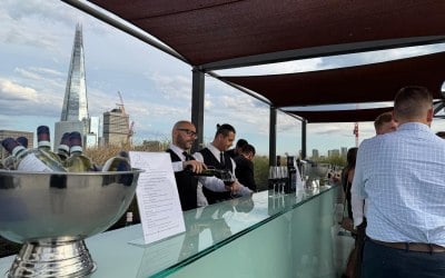 Perlage means the delicate bubbles that elevate every Champagne. Our bar service brings the same sparkle to your event!