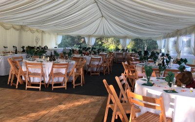 Lovely wedding in a clear-span marquee