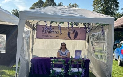 Tarot reading booth set up