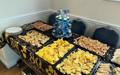 Party table 