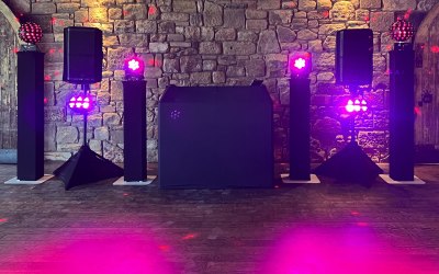 Colour co-ordinated lighting