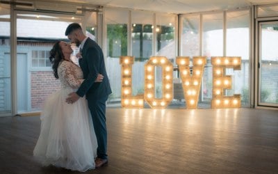 Bride and groom on their first dance